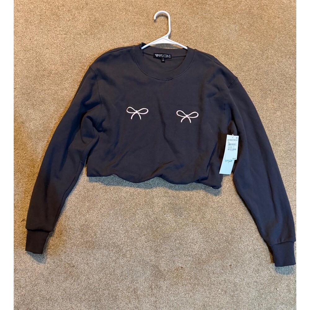 Nordstrom “The Vinyl Icons” Cropped Dark Bluish Gray Sweater Pink Bows NWT Small